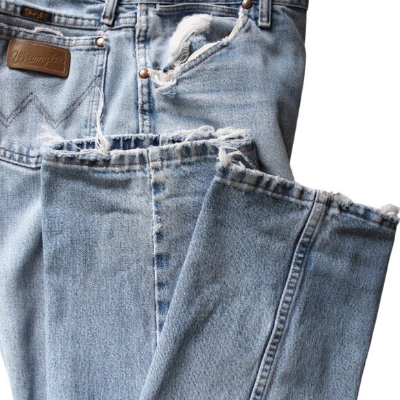 Wrangler Boyfriend Jeans 36x34 Organic Distressed Ripped Worn Blue Denim Destroy - Picture 7 of 10